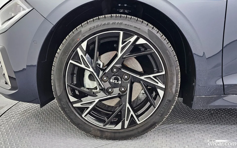 Kia K5 Hybrid 2025 — миниатюра 2