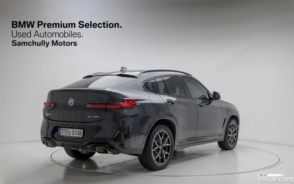 BMW X4 xDrive20i M 2023 — миниатюра 4