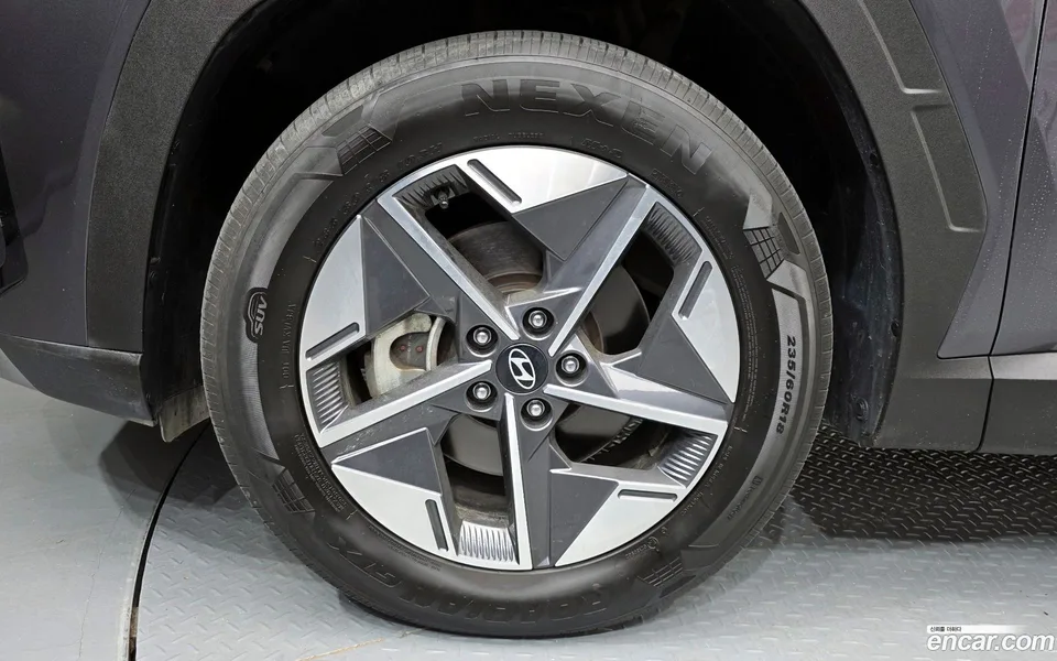 Hyundai Tucson NX4 2.0 2WD 2024 — миниатюра 2