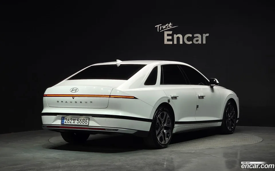 Hyundai Grandeur 3.5 LPG 2WD 2023 — миниатюра 2