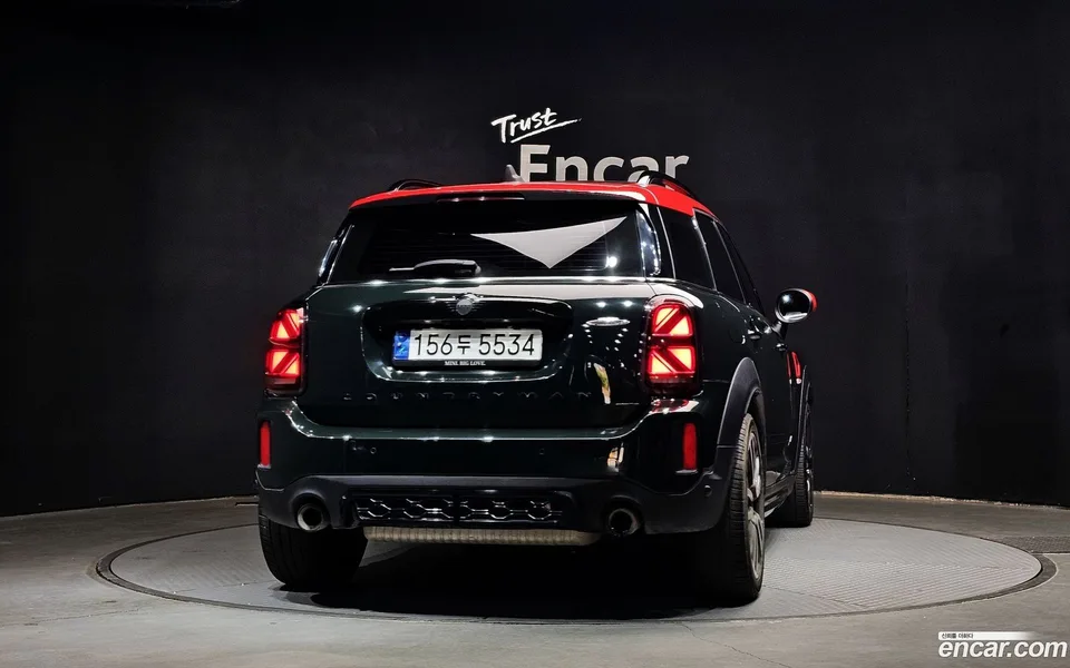 MINI Cooper S Countryman JCW 2023 — миниатюра 4