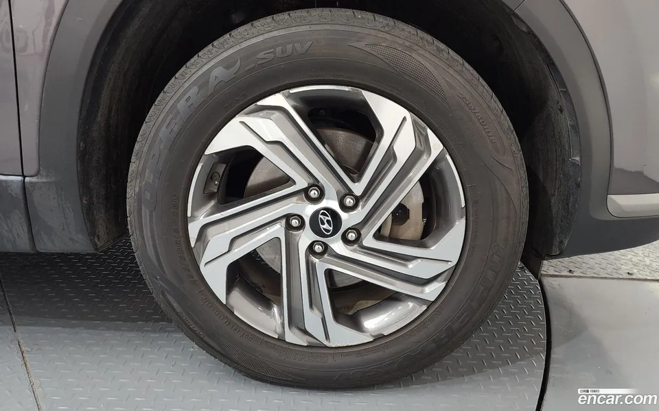 Hyundai SantaFe 2.2 2WD 2022 — миниатюра 2