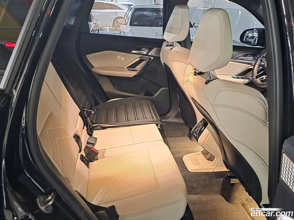 BMW X1 M35i xDrive 2024 — миниатюра 2