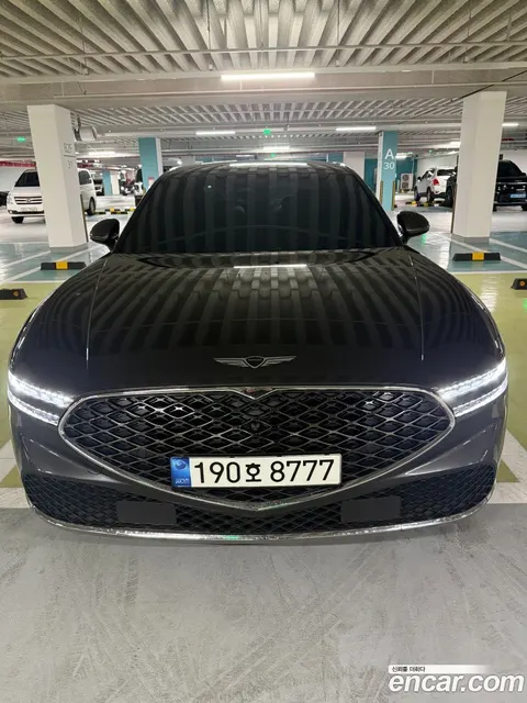Genesis G90 2022 купить в Москве