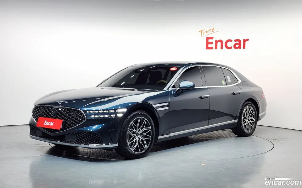 Genesis G90 3.5 2WD 2023 — фото 1, купить с доставкой в Москву