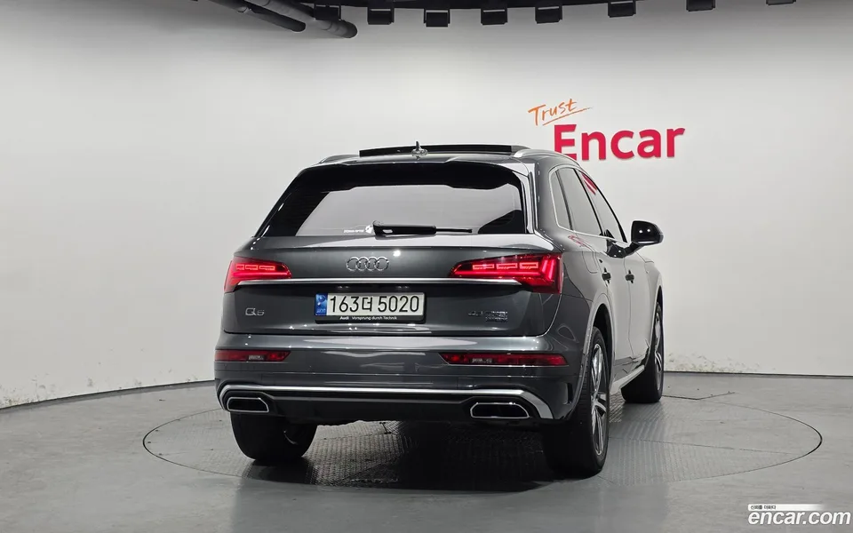 Audi Q5 45 TFSI 2023 — миниатюра 4