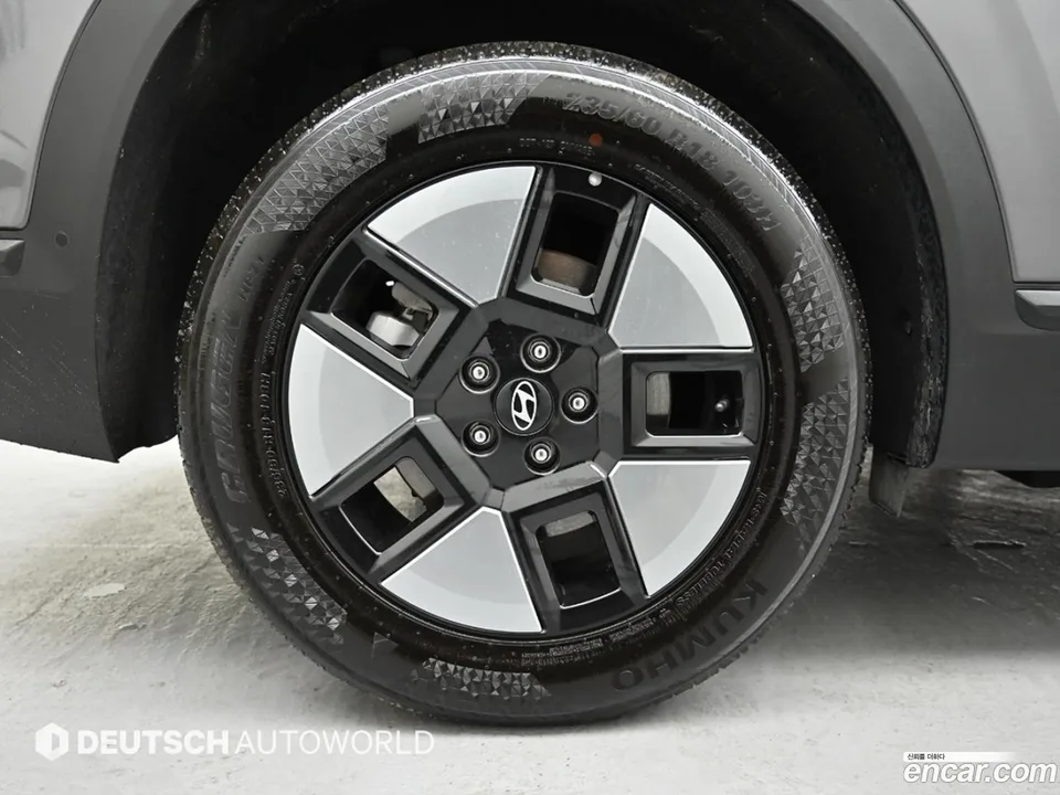 Hyundai SantaFe HEV 1.6 2WD 2023 — миниатюра 5
