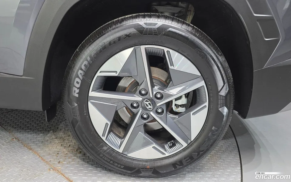 Hyundai Tucson NX4 1.6 2WD 2024 — миниатюра 2