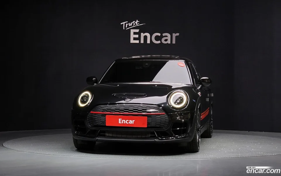 MINI Cooper S Clubman JCW 2023 — thumbnail 3