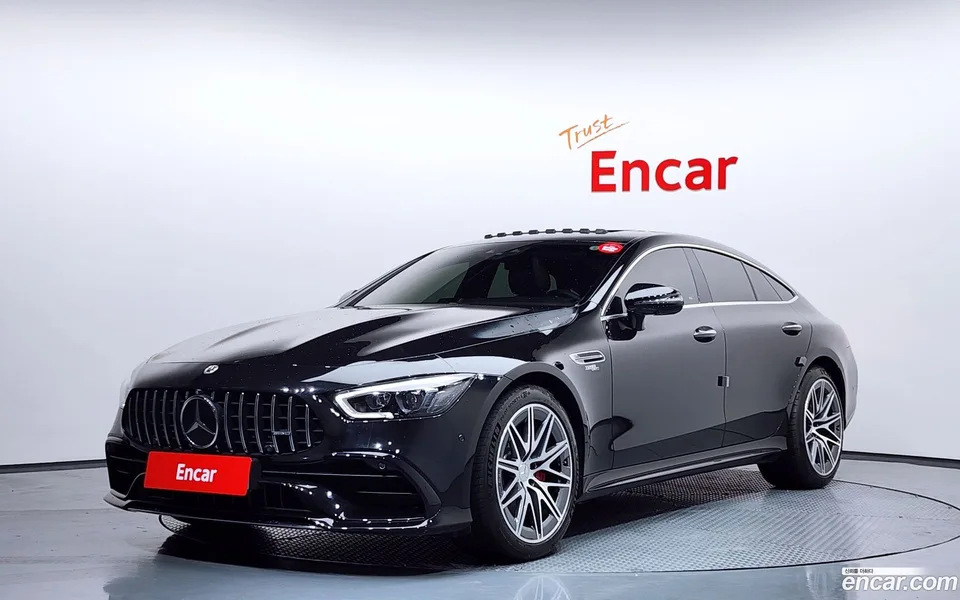 Mercedes-Benz AMG GT 4 43 4MATIC+ 2023 — фото 1, купить с доставкой в Москву