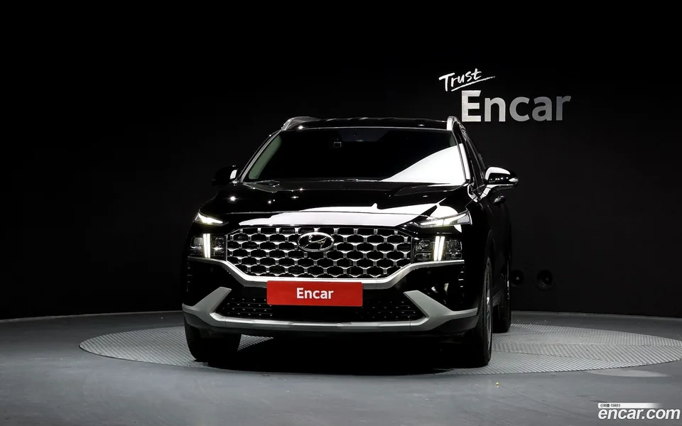 Hyundai SantaFe 2.5T 2WD 2023 — миниатюра 3