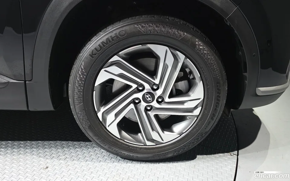 Hyundai SantaFe 2.5T 2WD 2023 — миниатюра 5
