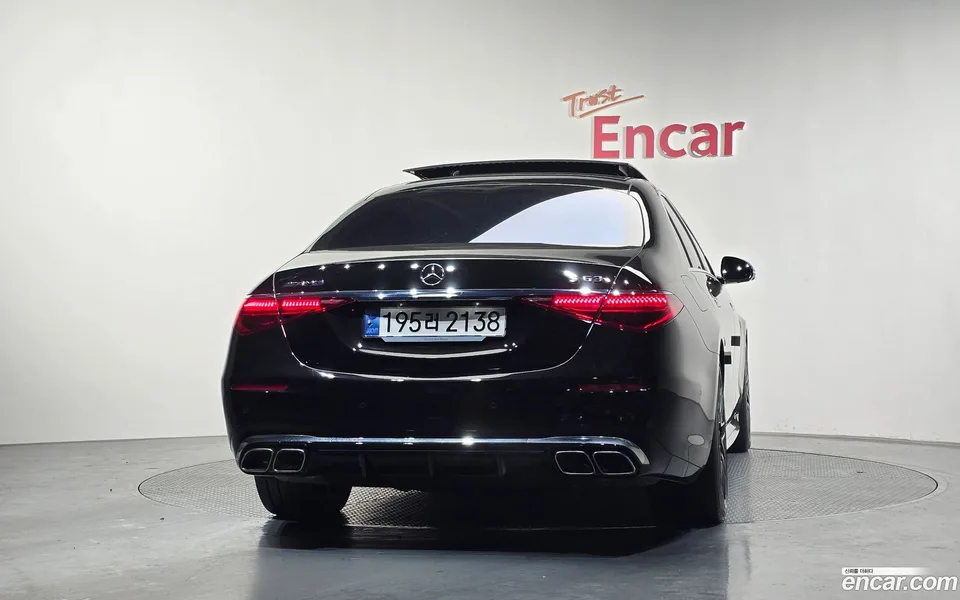 Mercedes-Benz S-Class AMG S63 E 4MATIC 2024 — миниатюра 4