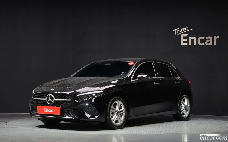 Mercedes-Benz A-Class A220 2025 — photo 1, buy with delivery to Moscow