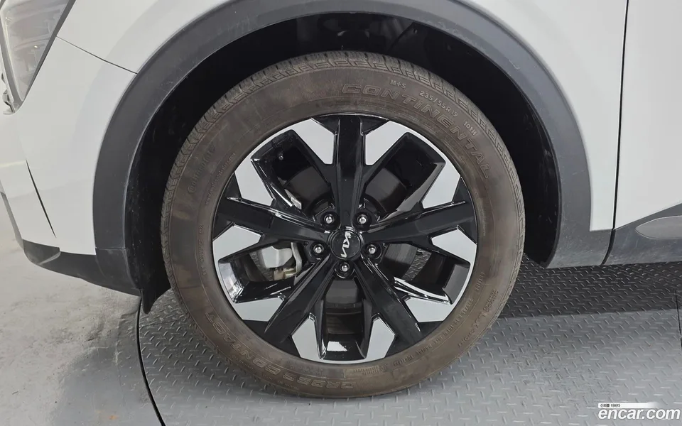 Kia Sportage 1.6 2WD 2023 — миниатюра 2