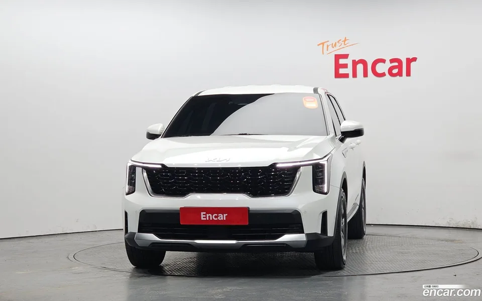 Kia Sorento HEV 1.6 4WD 2023 — миниатюра 3