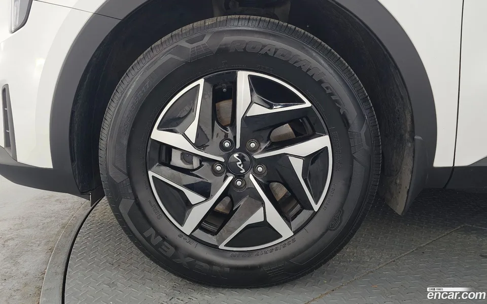 Kia Sorento HEV 1.6 4WD 2023 — миниатюра 5