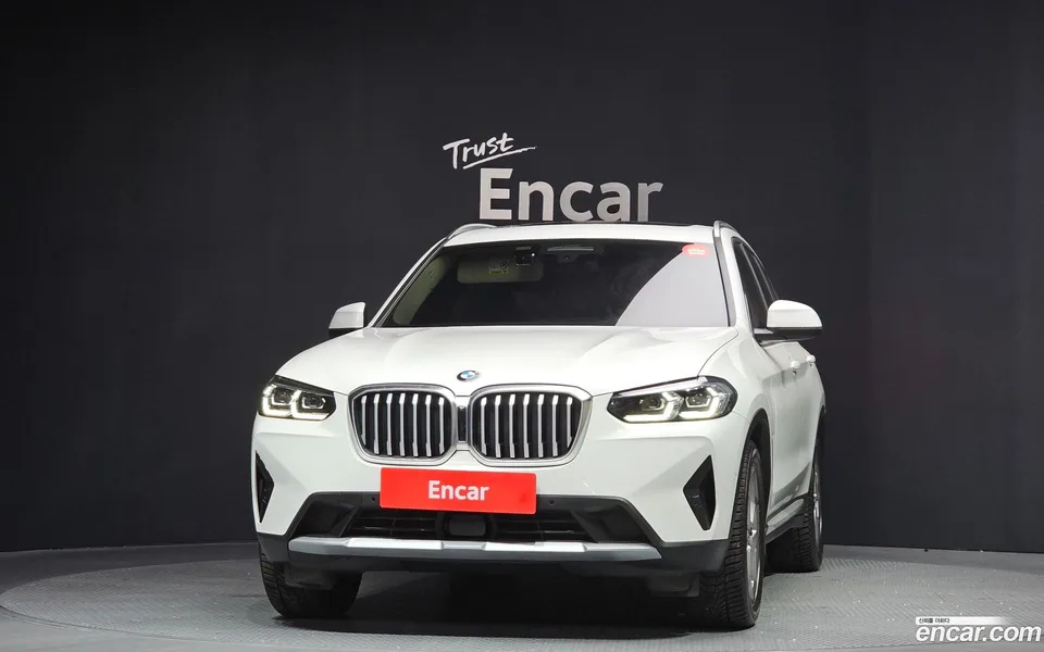 BMW X3 xDrive 20i 2022 — миниатюра 3