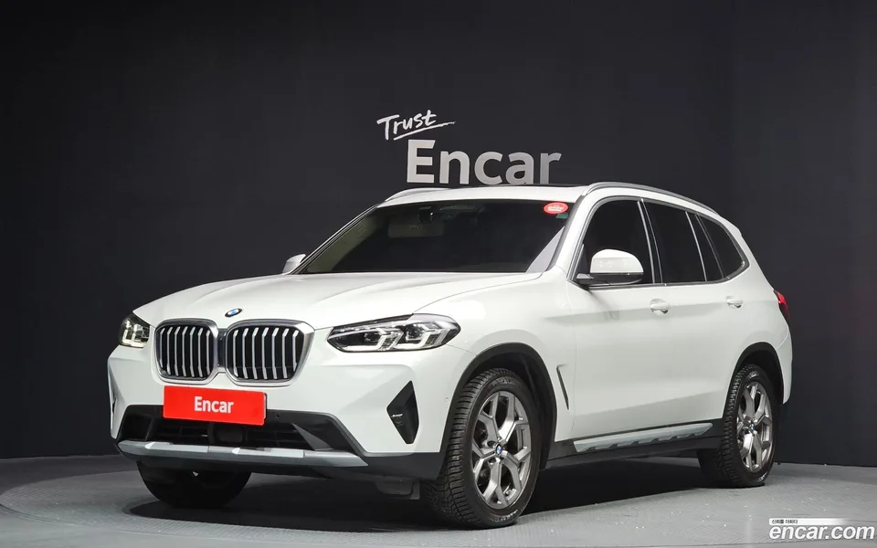 BMW X3 xDrive 20i 2022 — фото 1, купить с доставкой в Москву