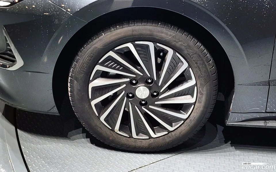 Hyundai Sonata Hybrid 2023 — миниатюра 2