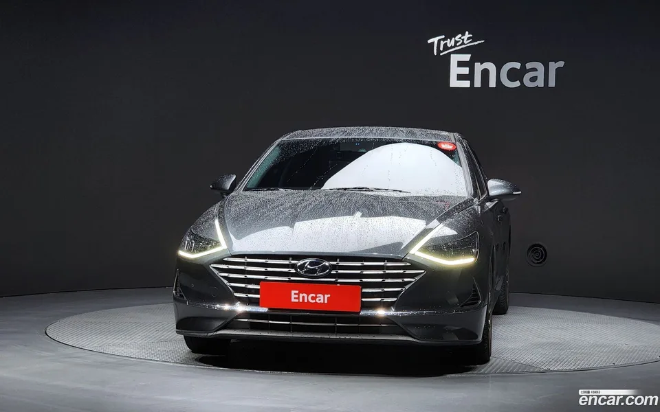 Hyundai Sonata Hybrid 2023 — миниатюра 3