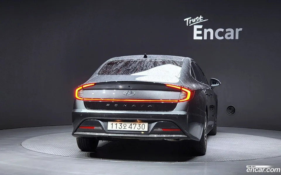 Hyundai Sonata Hybrid 2023 — thumbnail 4