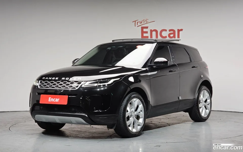 Land Rover Range Rover Evoque P250 SE 2022 — фото 1, купить с доставкой в Москву