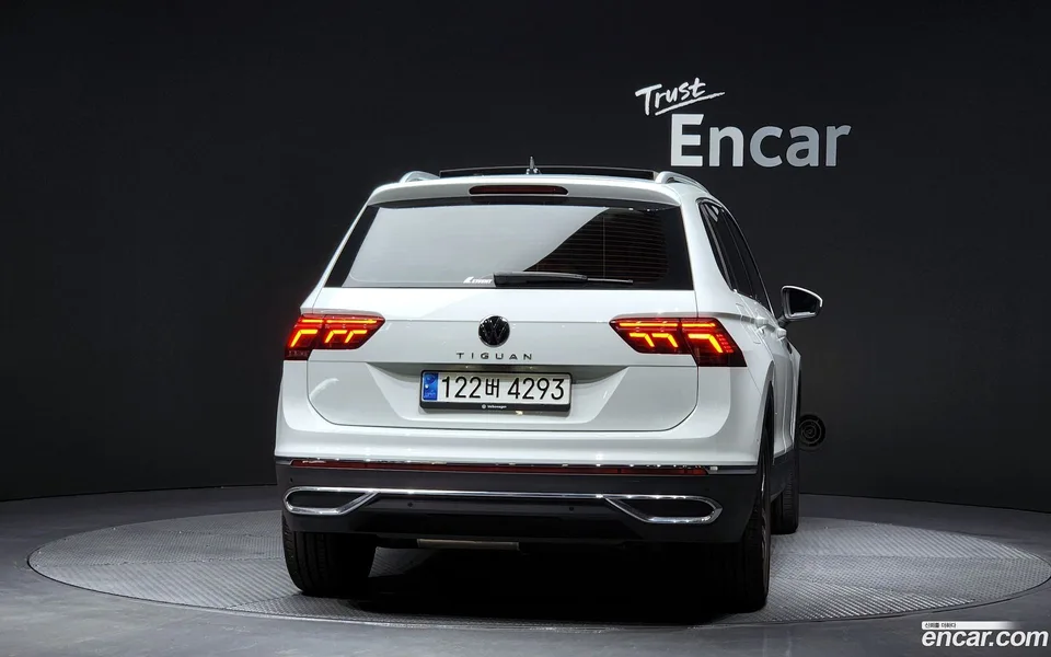 Volkswagen Tiguan 2.0 TDI 2023 — миниатюра 4