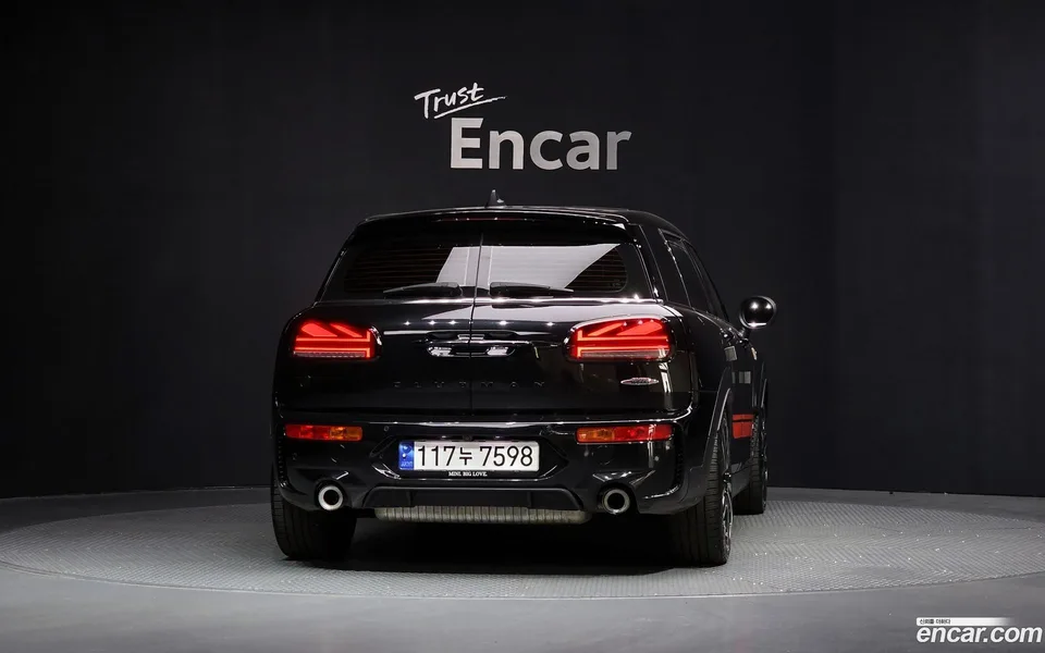 MINI Cooper S Clubman JCW 2023 — thumbnail 4
