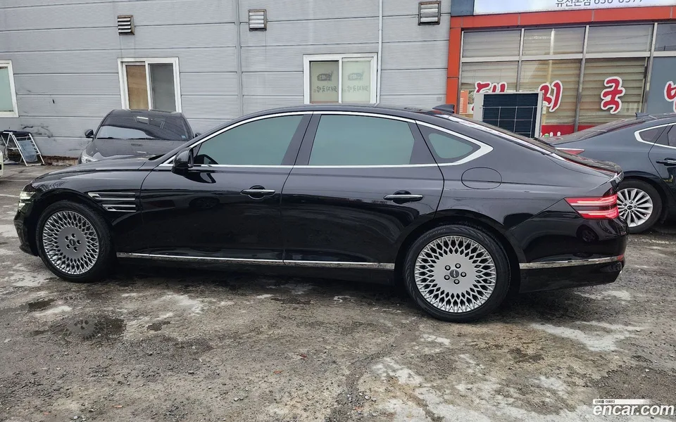 Genesis G80 2.5 2WD 2023 — thumbnail 3