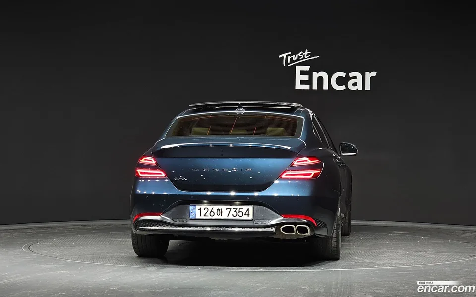Genesis G70 2.0T 2WD 2022 — миниатюра 4