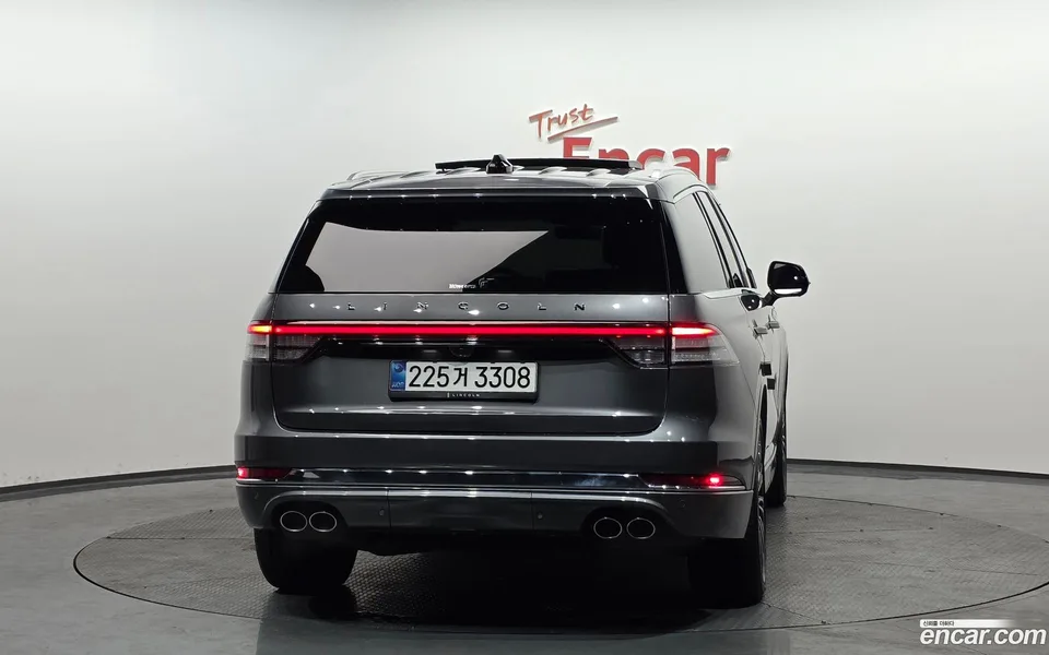 Lincoln Aviator 3.0 AWD 2025 — миниатюра 4