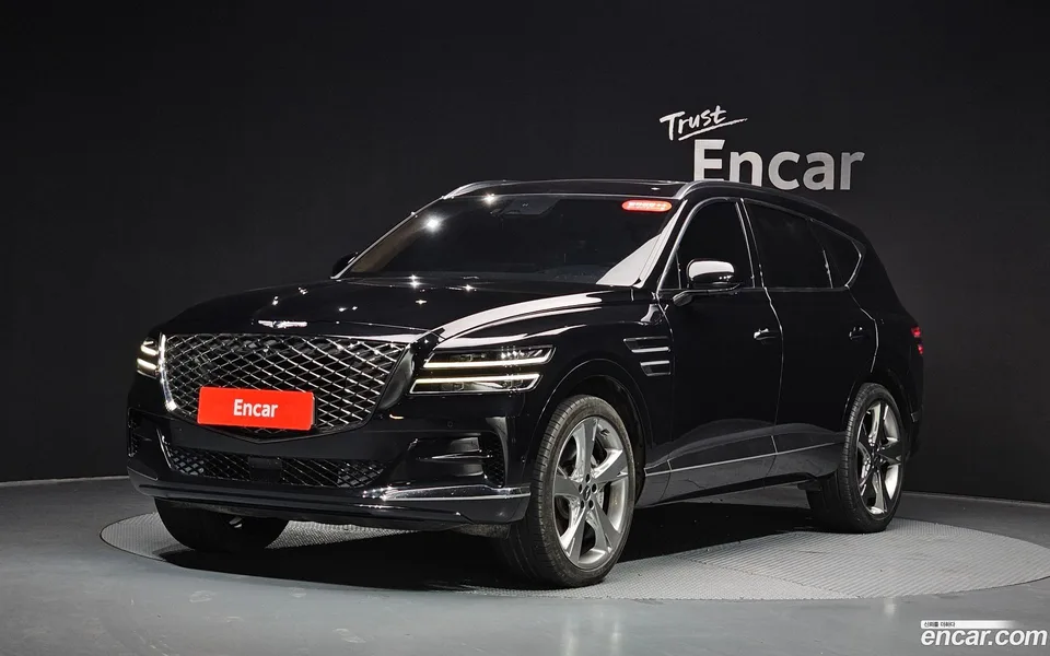 Genesis GV80 3.0 2WD 2022 — фото 1, купить с доставкой в Москву