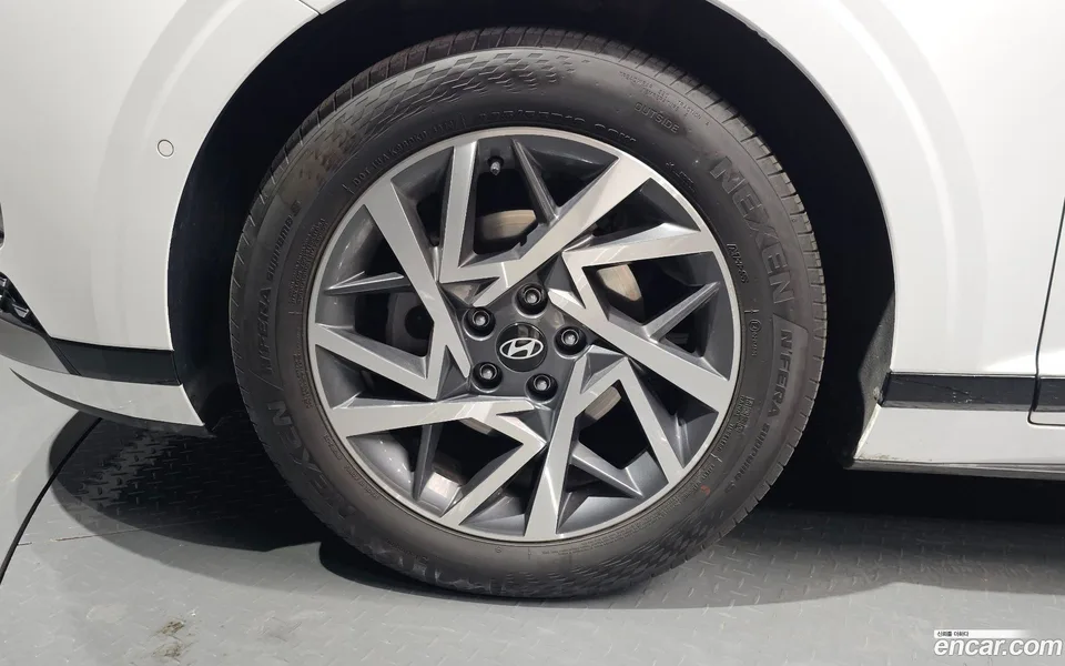 Hyundai Grandeur Hybrid 2023 — миниатюра 2