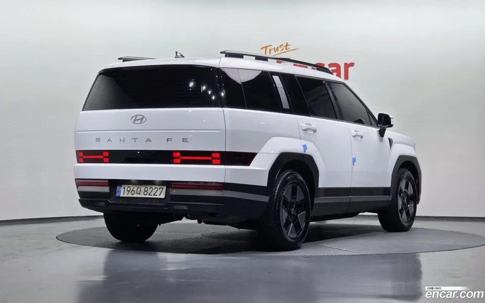 Hyundai SantaFe HEV 1.6 2WD 2024 — миниатюра 2