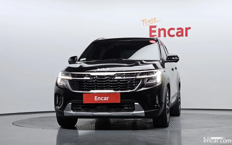 Kia Seltos 1.6 4WD 2023 — миниатюра 3