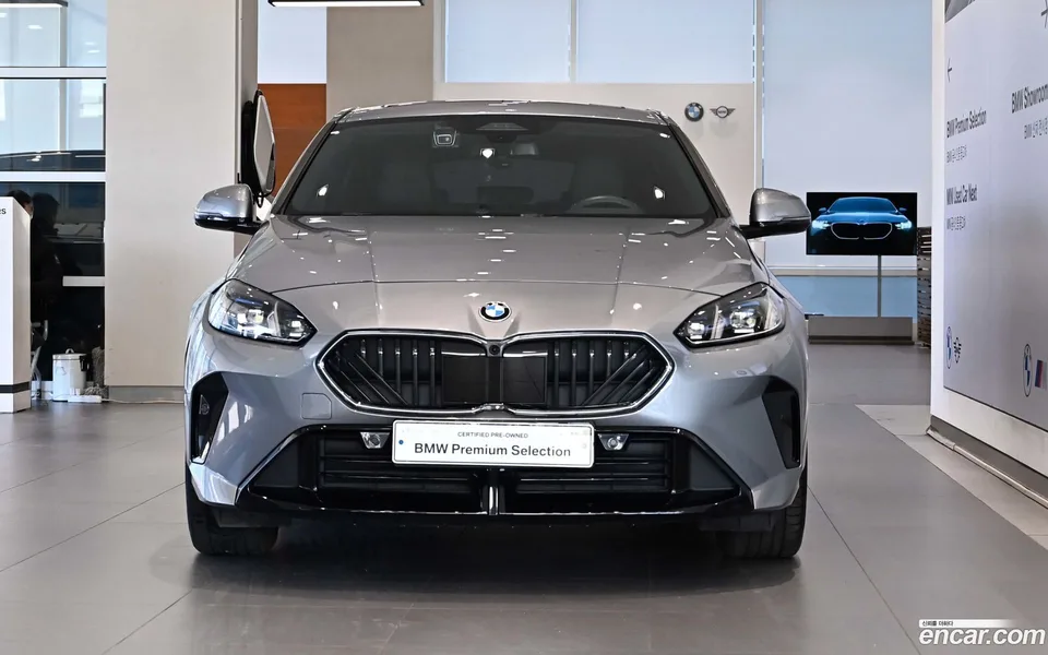 BMW 1 Series 120 M 2025 — миниатюра 3