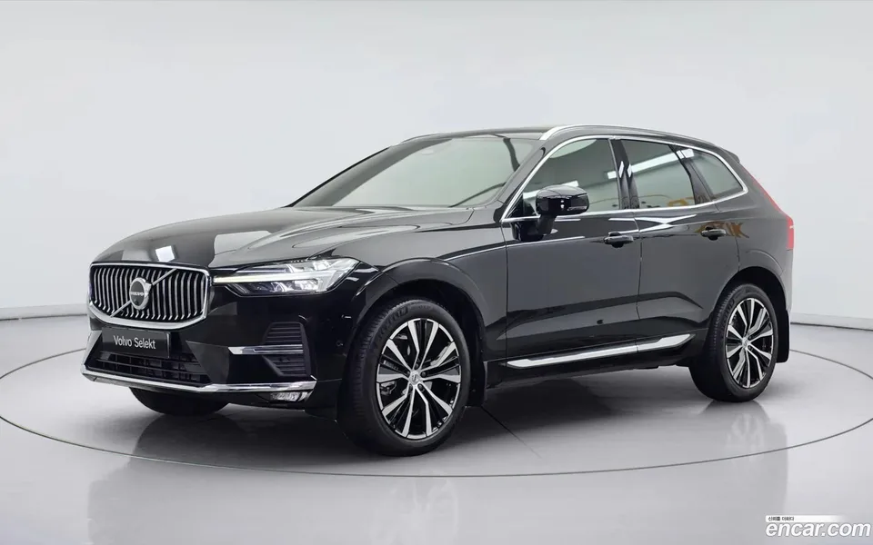 Volvo XC60 B6 2023 — фото 1, купить с доставкой в Москву