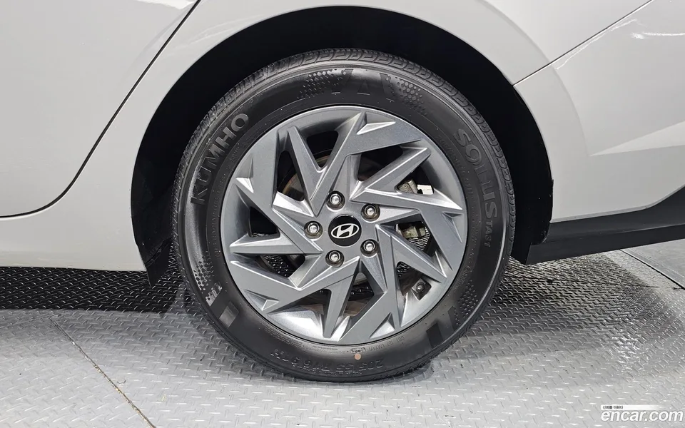Hyundai Avante CN7 1.6 2024 — миниатюра 5