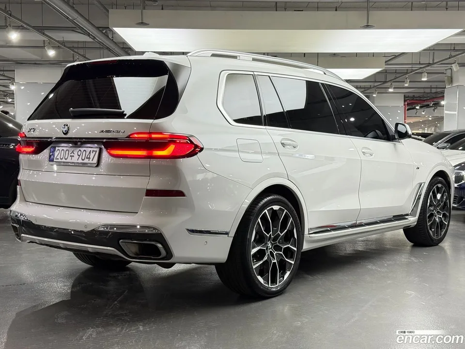 BMW X7 xDrive 40d M 6 2024 — миниатюра 2
