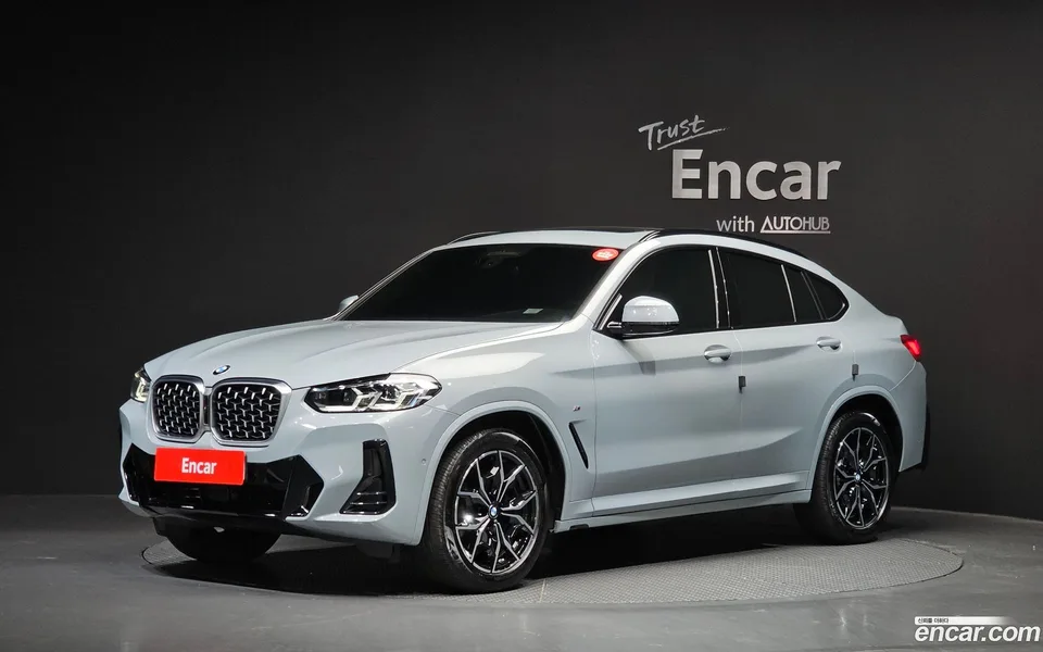 BMW X4 xDrive20d M 2023 — фото 1, купить с доставкой в Москву