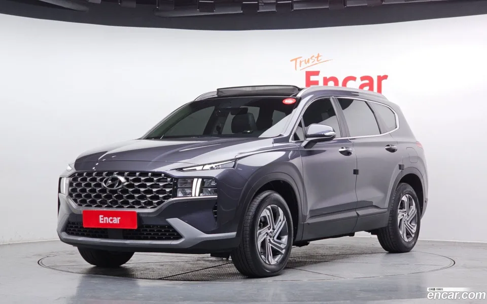 Hyundai SantaFe 2.5T 2WD 2023 — фото 1, купить с доставкой в Москву