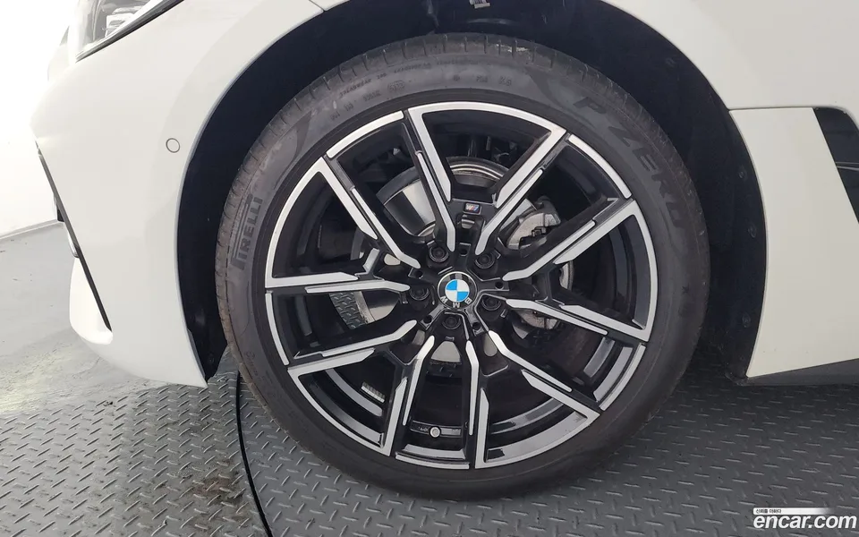 BMW 4 Series 420i M 2023 — миниатюра 2