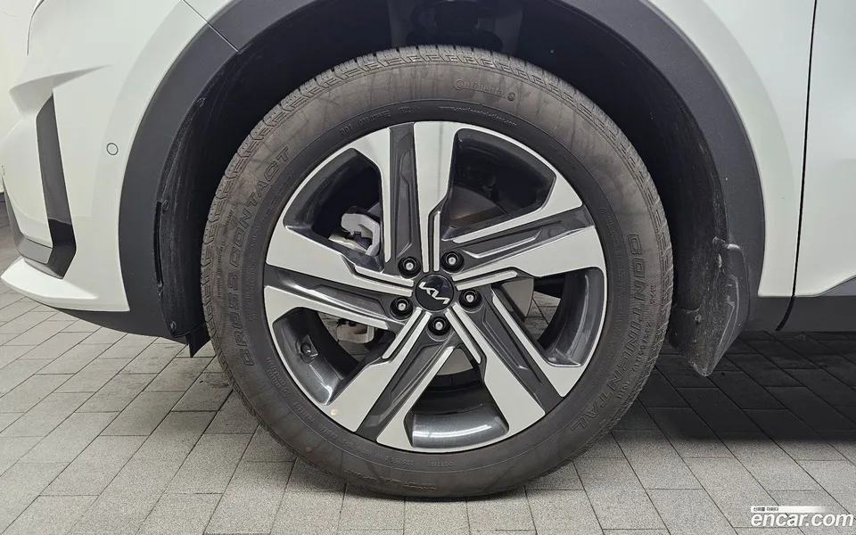 Kia Sorento HEV 1.6 2WD 2023 — миниатюра 2