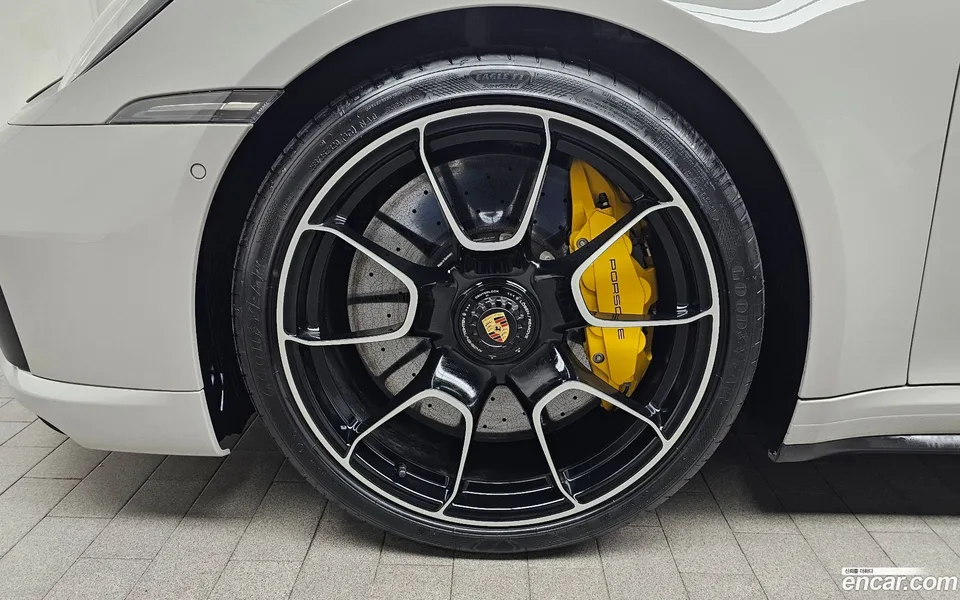 Porsche 911 (992) S 2022 — миниатюра 5