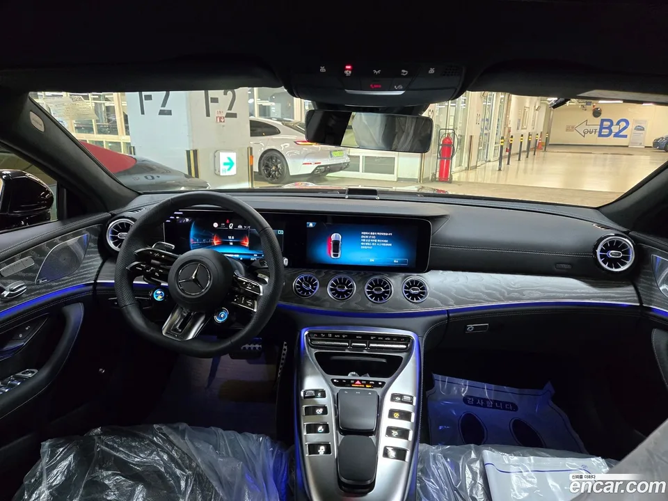 Mercedes-Benz AMG GT 4 43 4MATIC+ 2026 — миниатюра 2