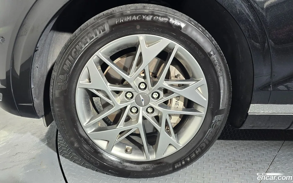 Genesis GV70 2.5T AWD 2023 — миниатюра 2