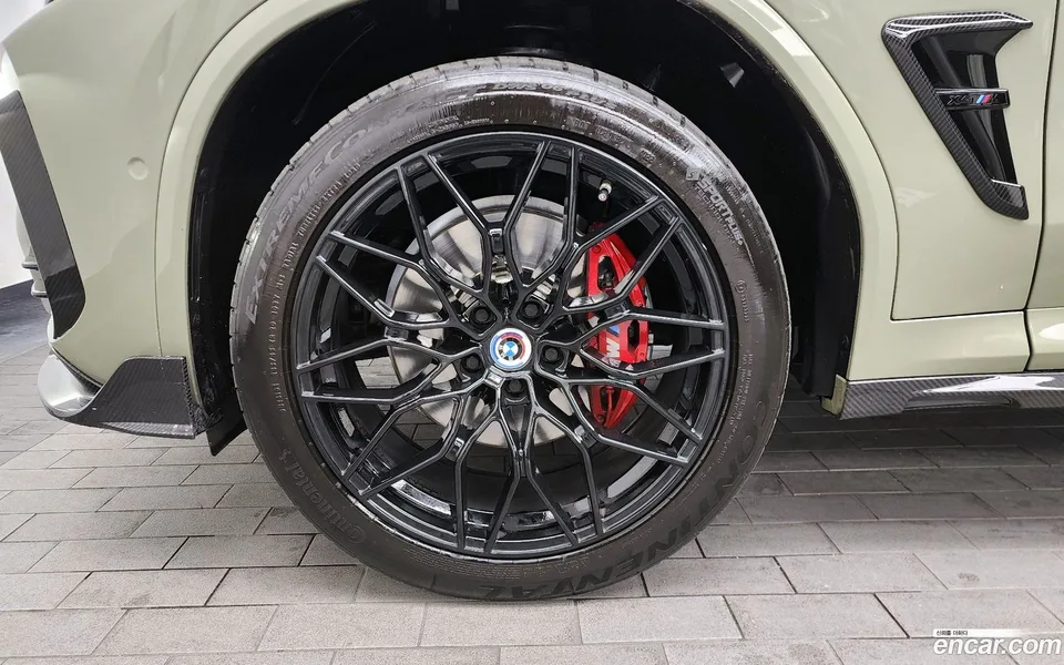 BMW X4 xDrive20i M 2023 — миниатюра 5