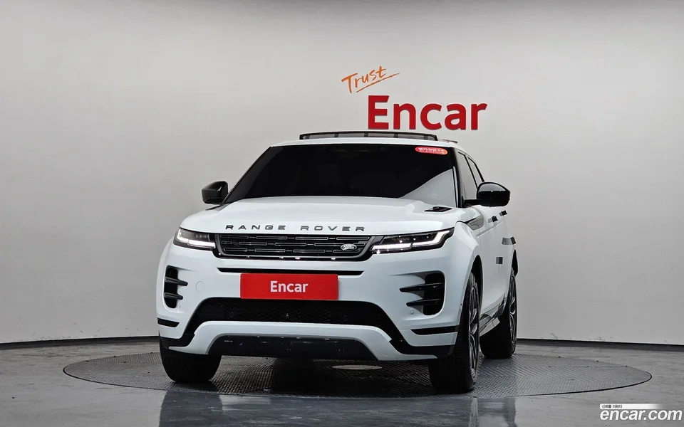 Land Rover Range Rover Evoque P250 SE 2025 — миниатюра 3