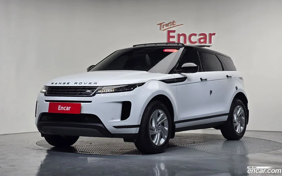Land Rover Range Rover Evoque P250 S 2025 — фото 1, купить с доставкой в Москву
